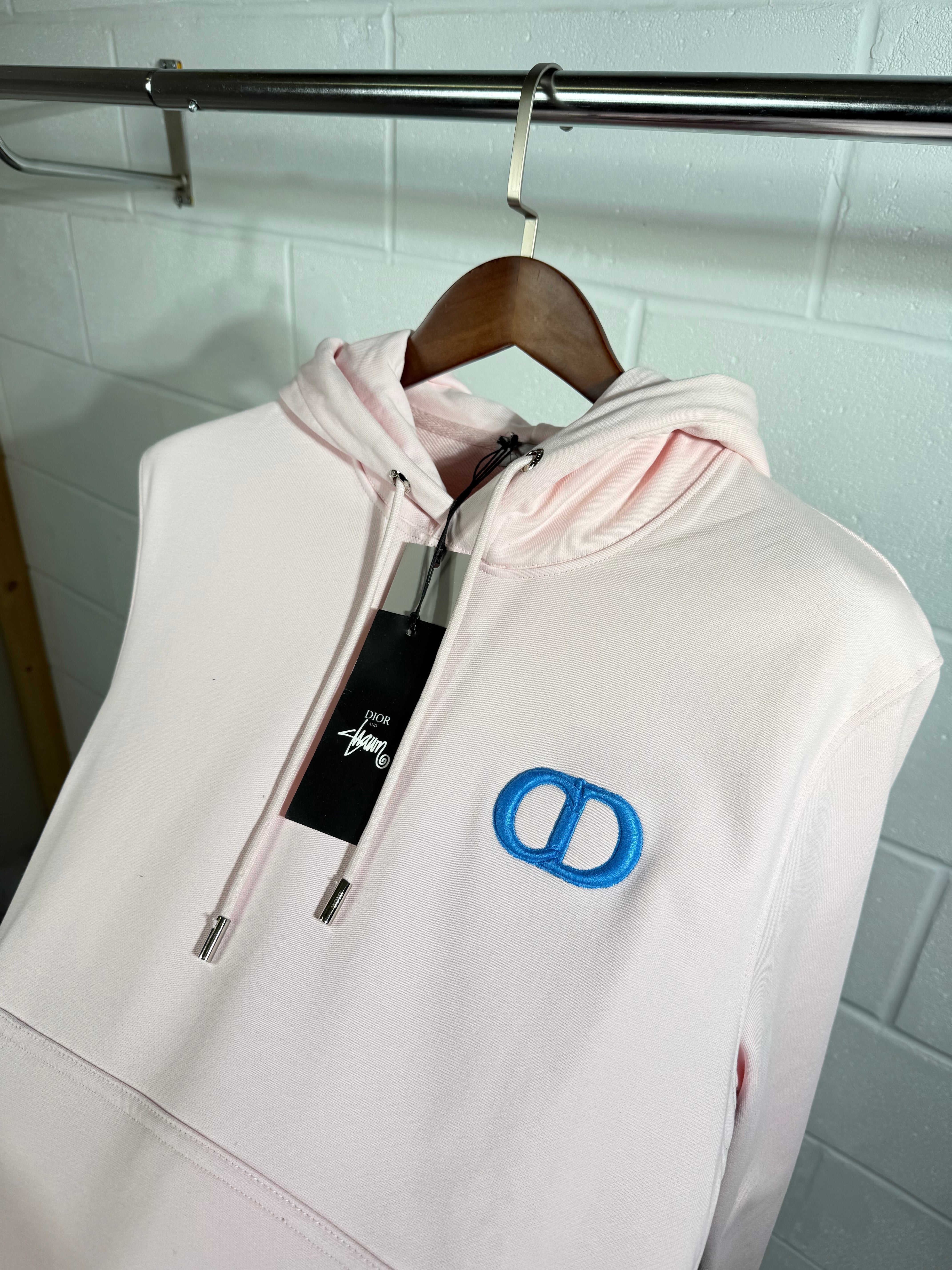 CD logo hoodie pink