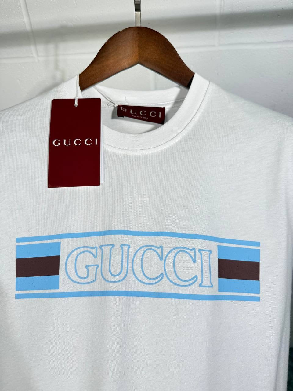 Guci  Tshirt white & blue