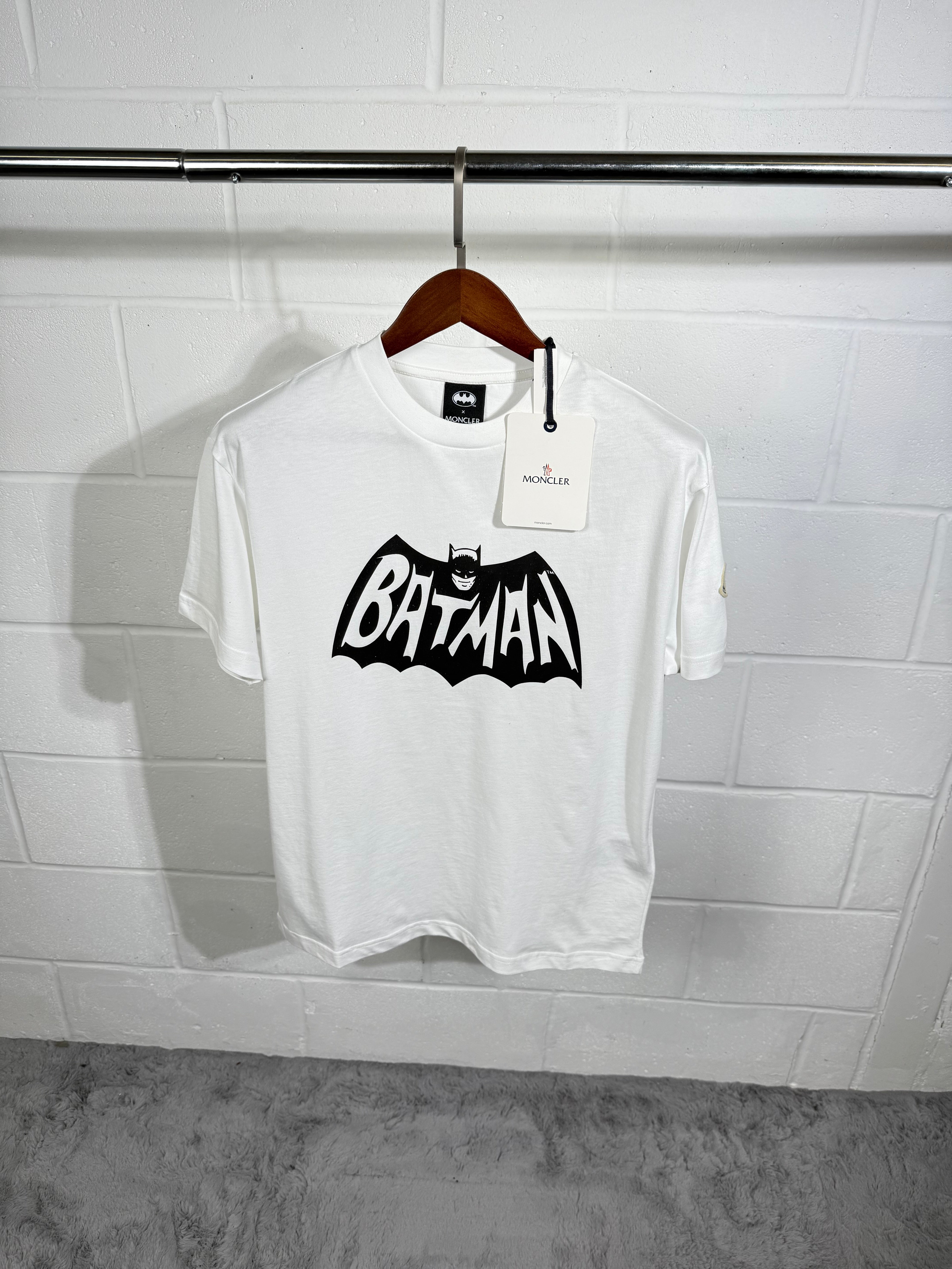 MNCLR X BATMAN WHITE
