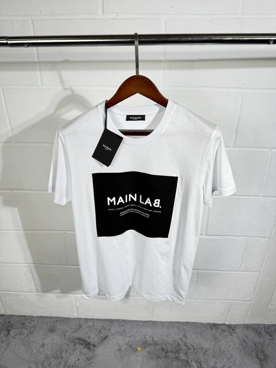 BLMN REVERSIBLE LOGO WHITE