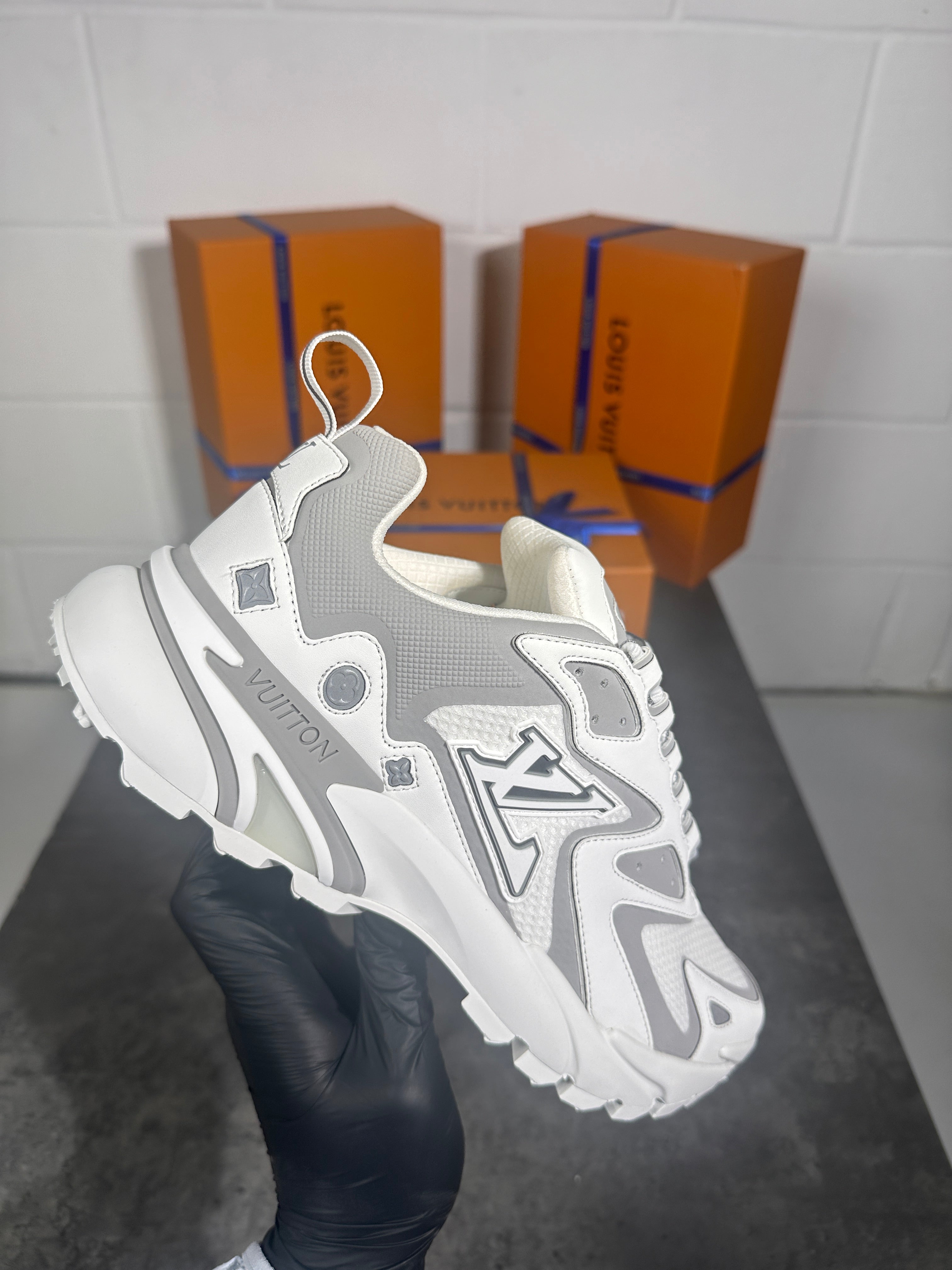 Lv tactics white/grey