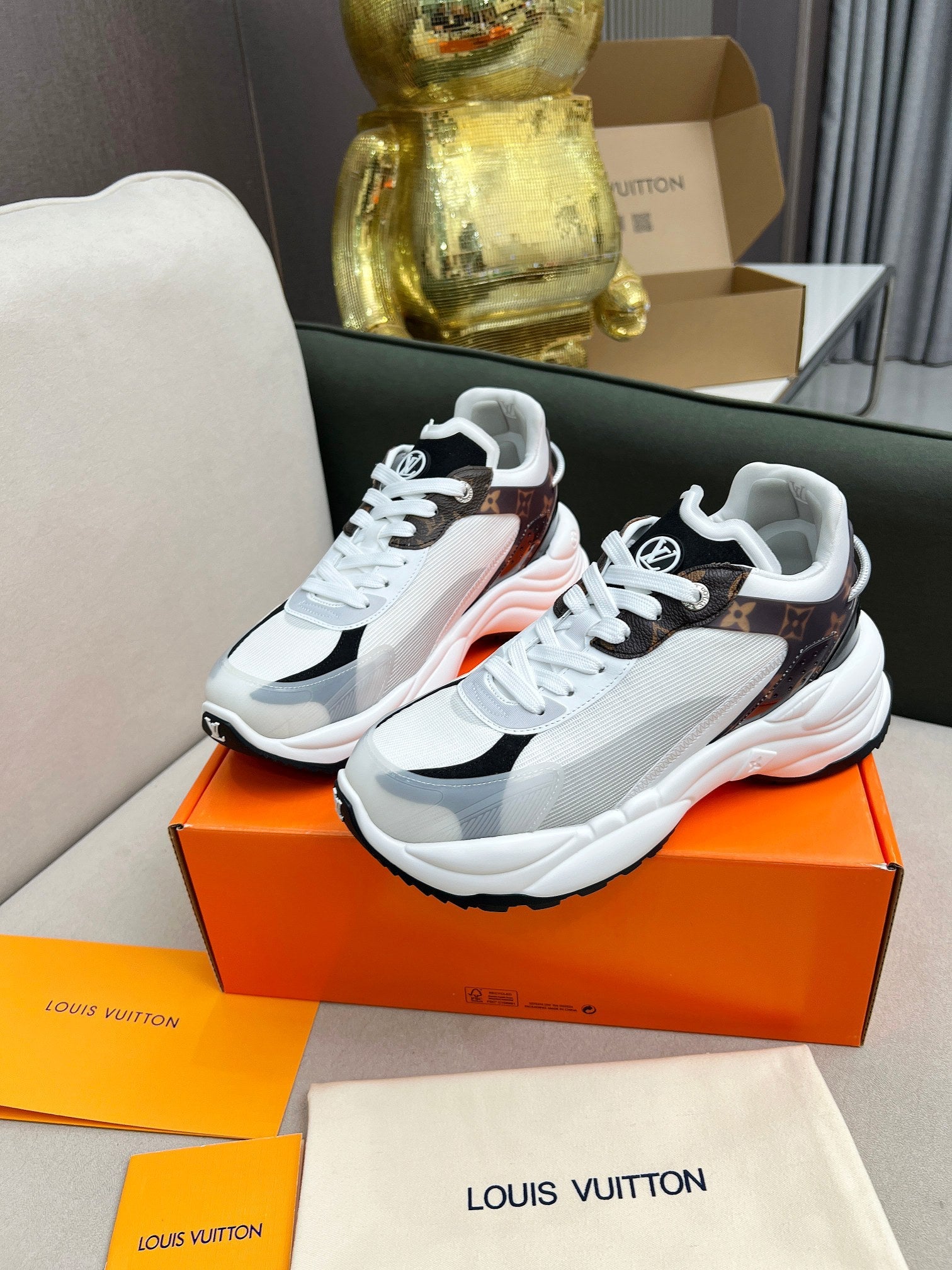 LVE LADIES TRAINERS (pre-order)