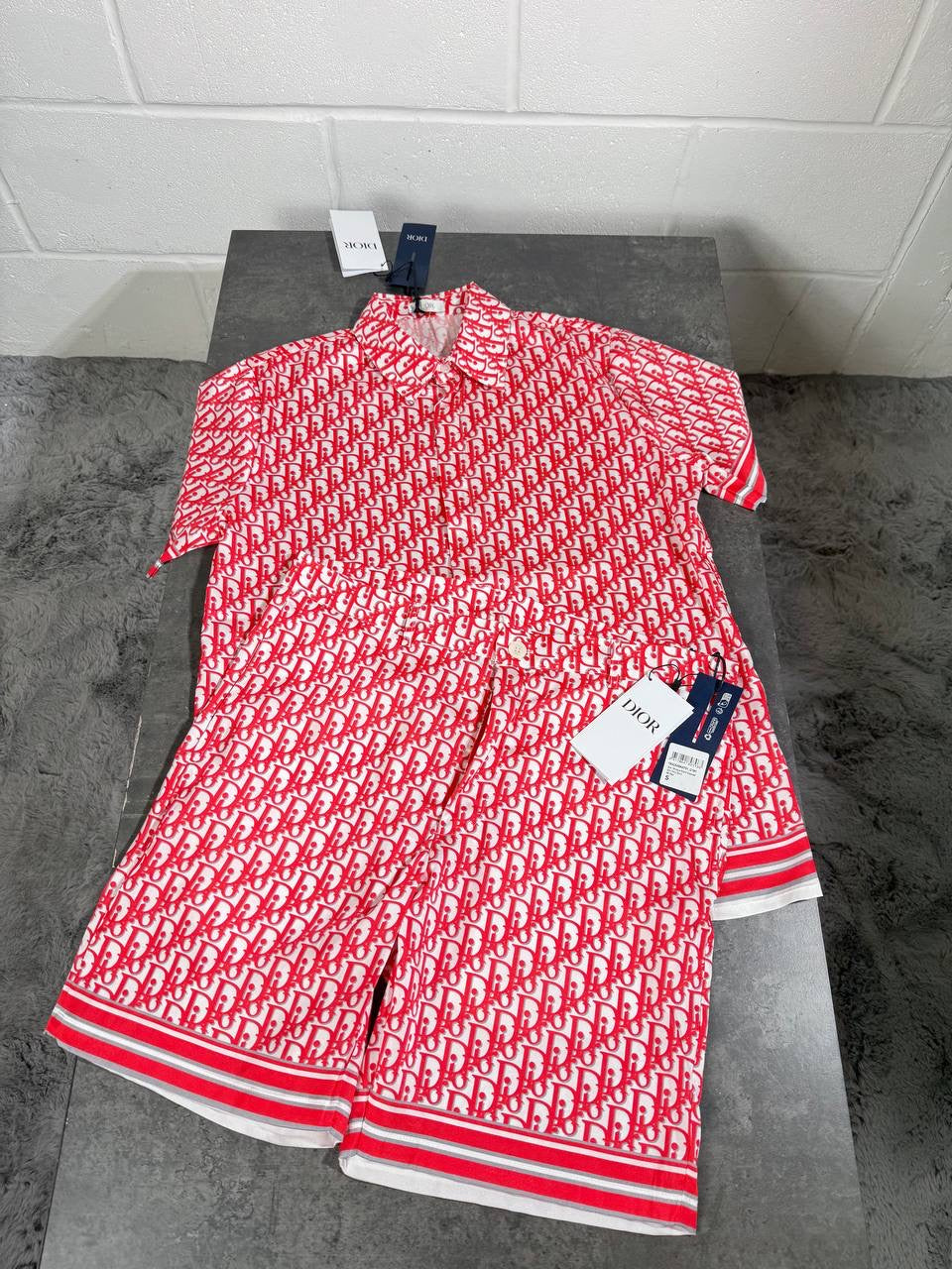 IOR SET RED