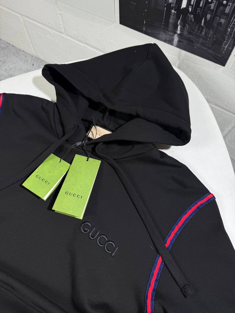 UCCI HOODIE BLACK