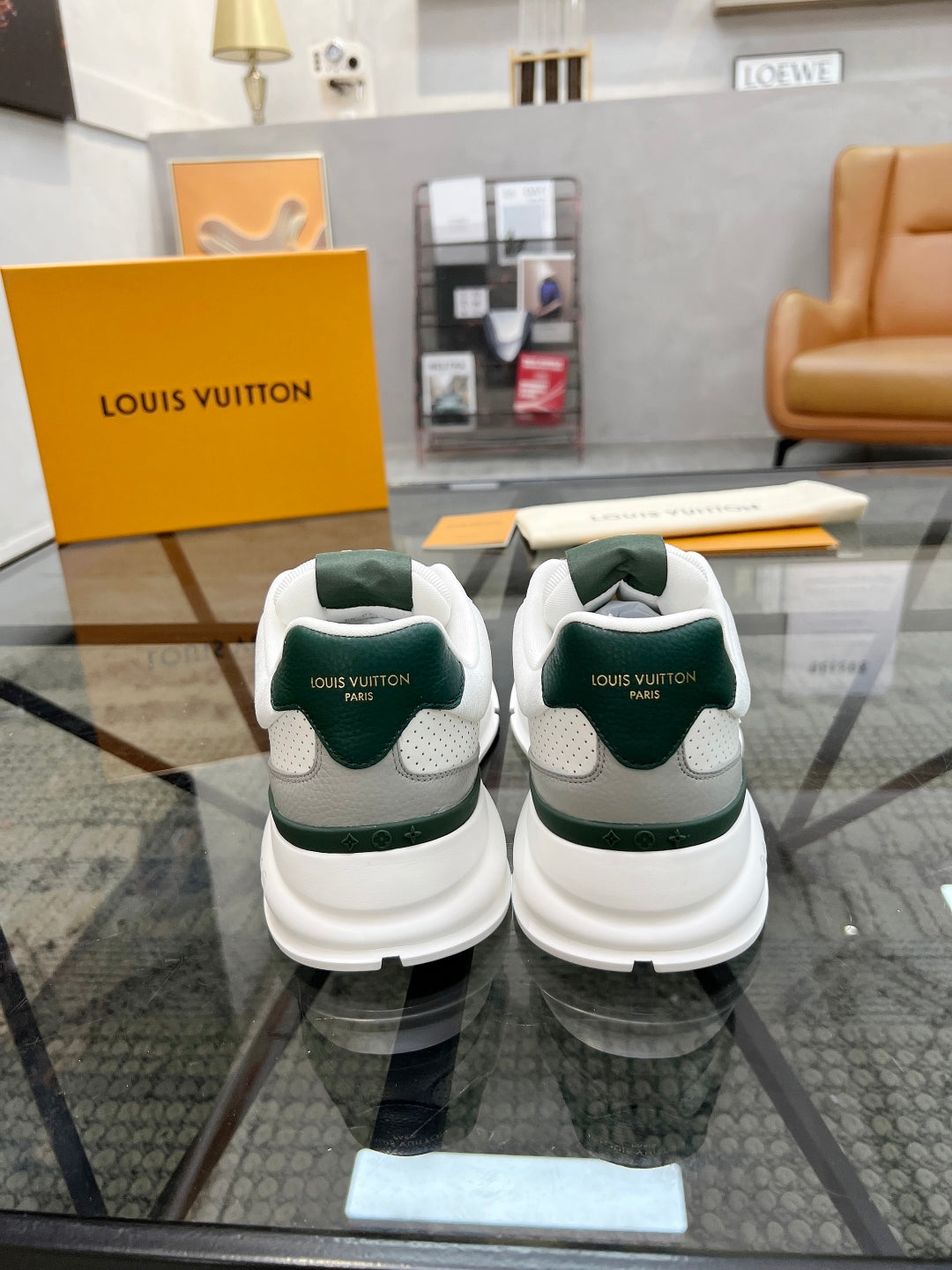 LVE SNEAKER CLASSIC (pre-order)