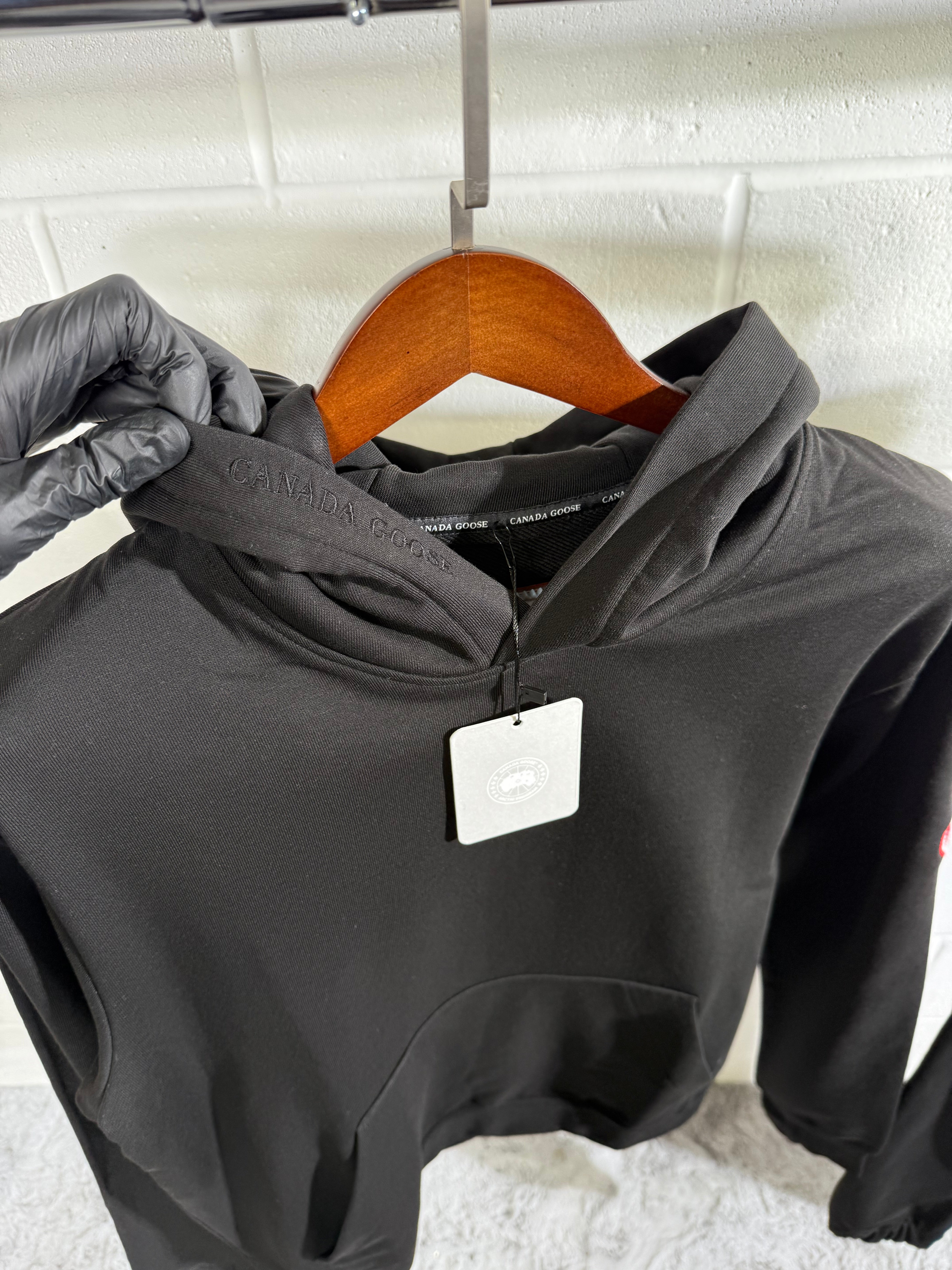 Canada goose tracksuit black