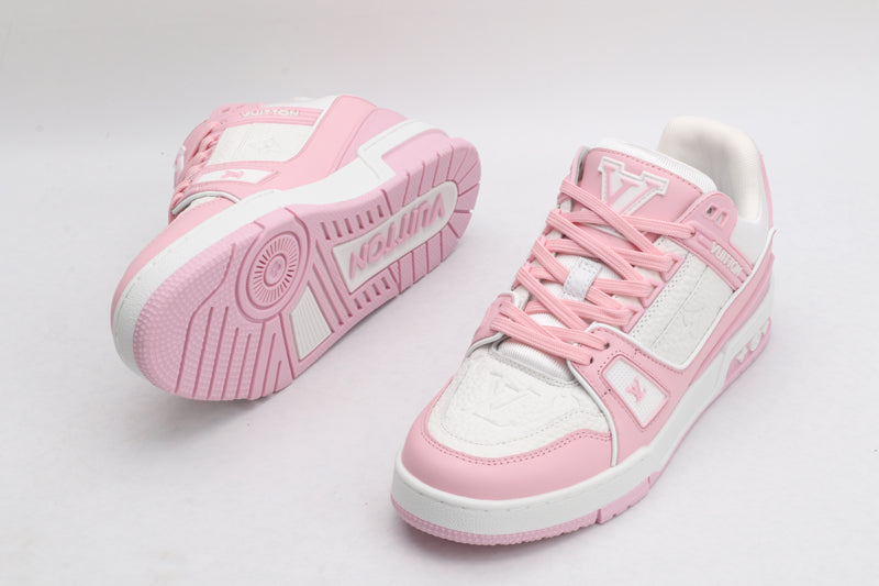 LVE TRAINERS PINK (pre-order)