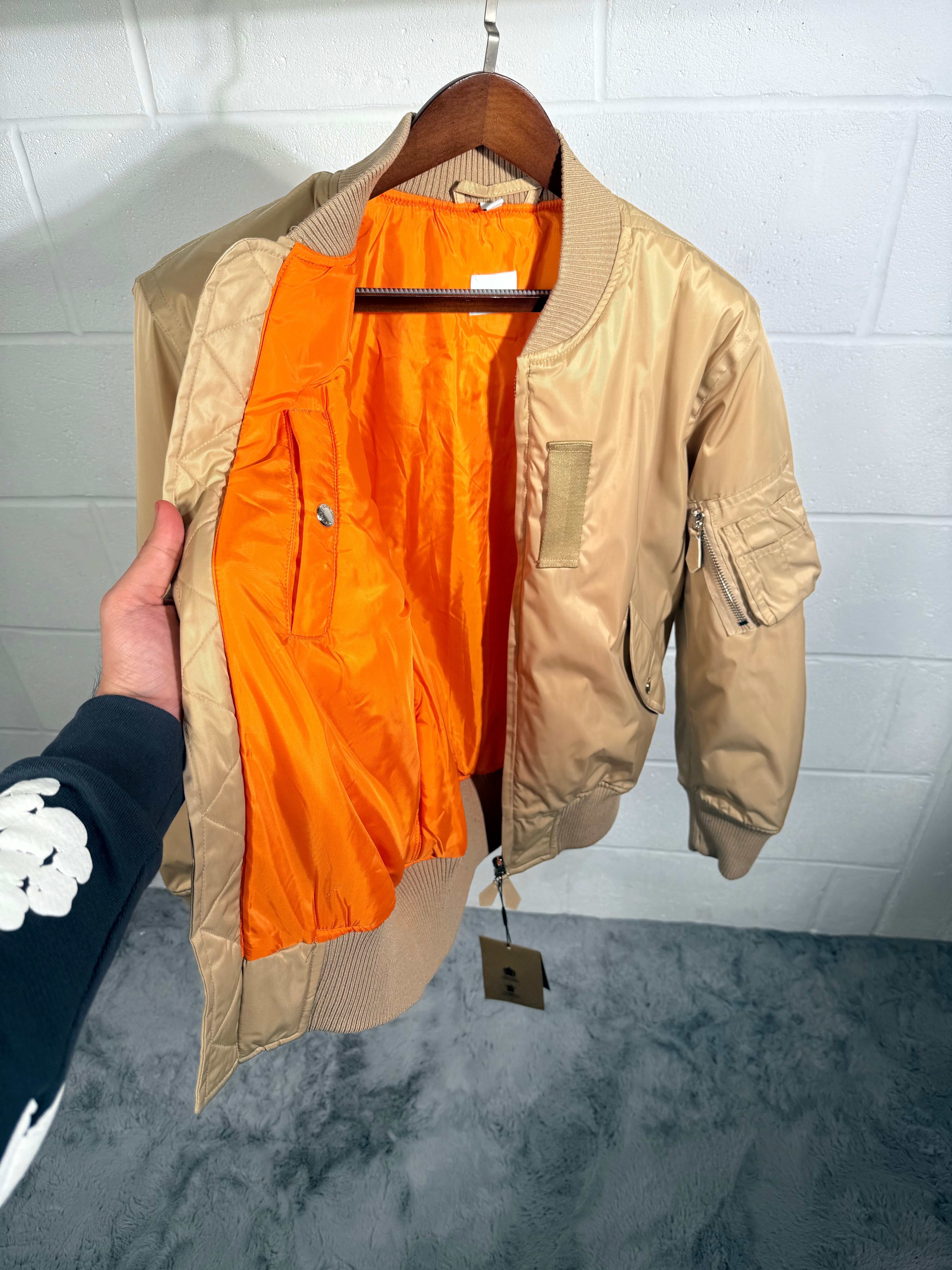 Burb bomber jacket