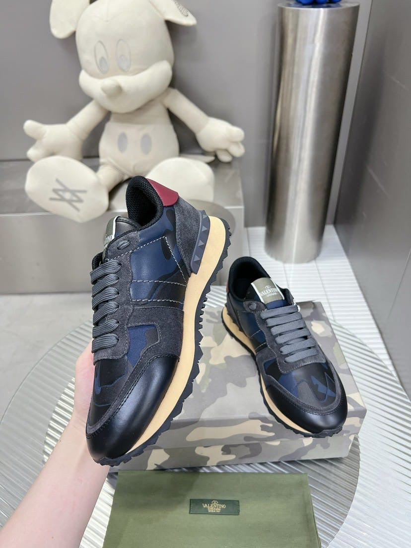 VLTN TRAINERS (pre-order)