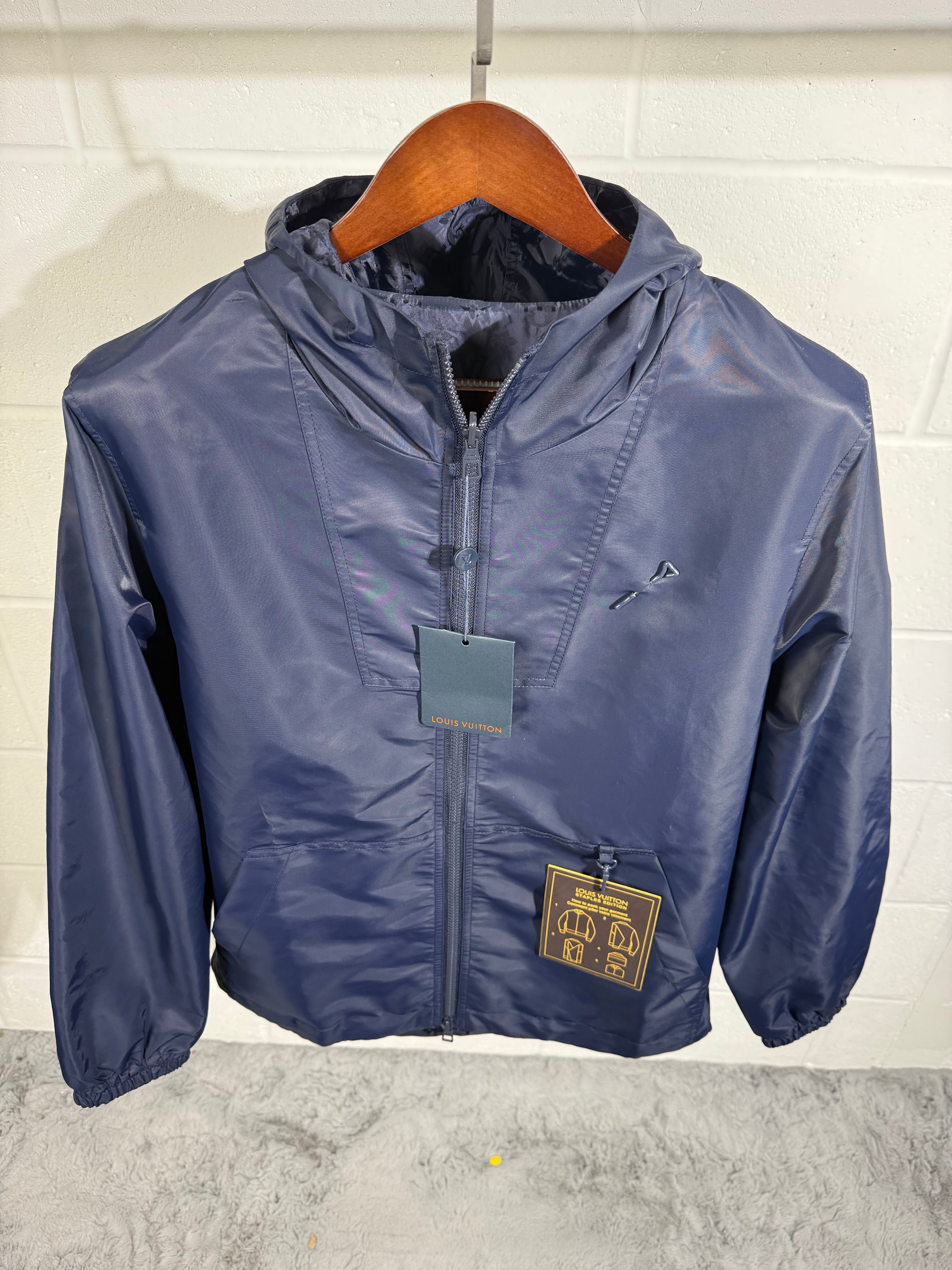 LVE WINDBREAKER REVERSIBLE NAVY