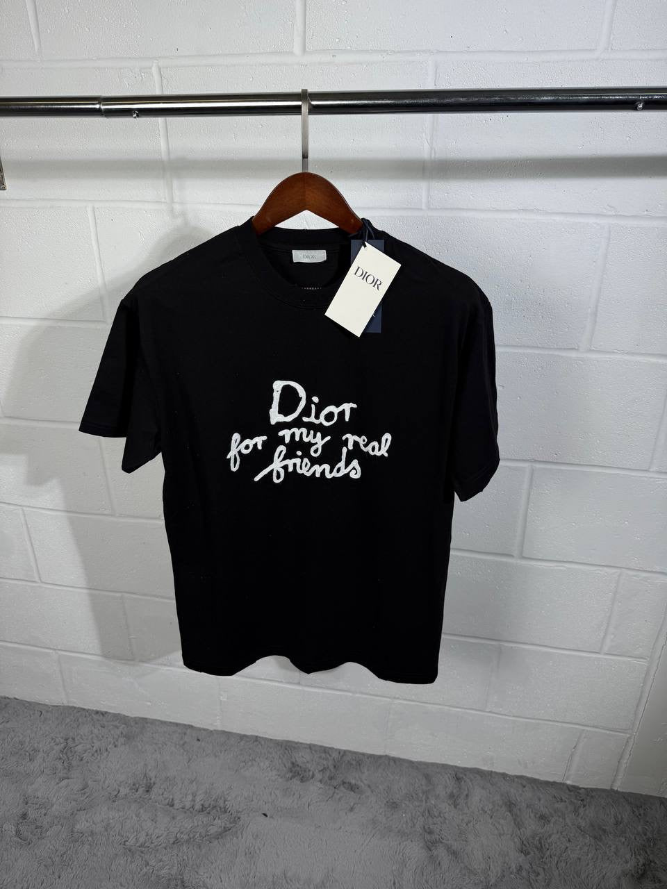 IOR TEE BLACK