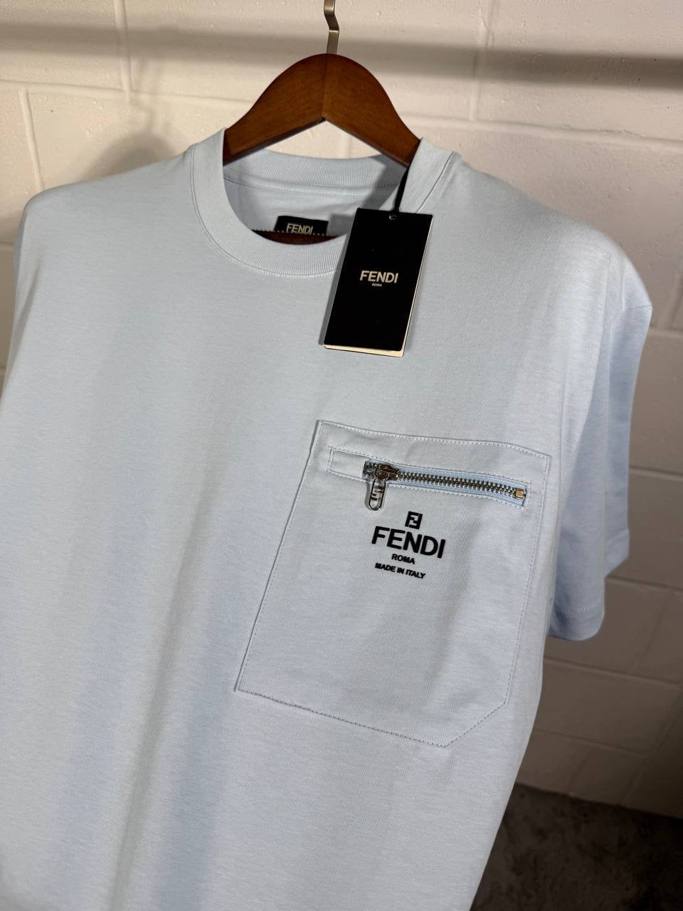 FND POCKET TEE BABY BLUE