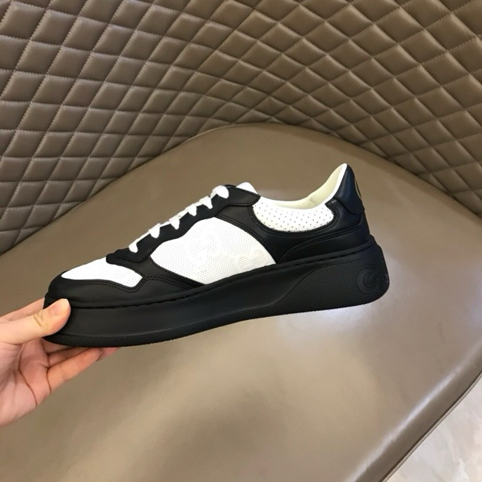 UCCI SNEAKER (pre-order)