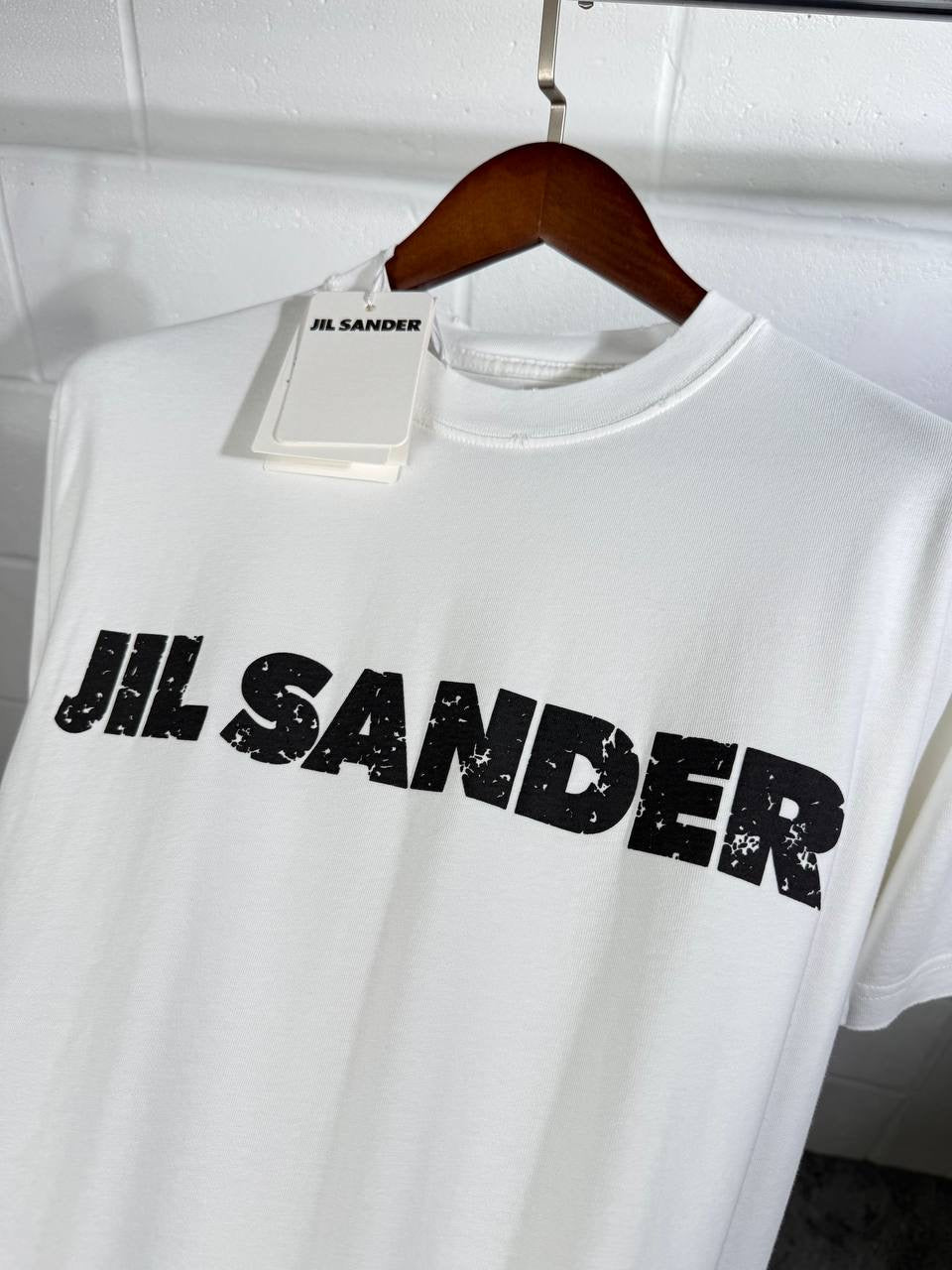 J SANDER TEE