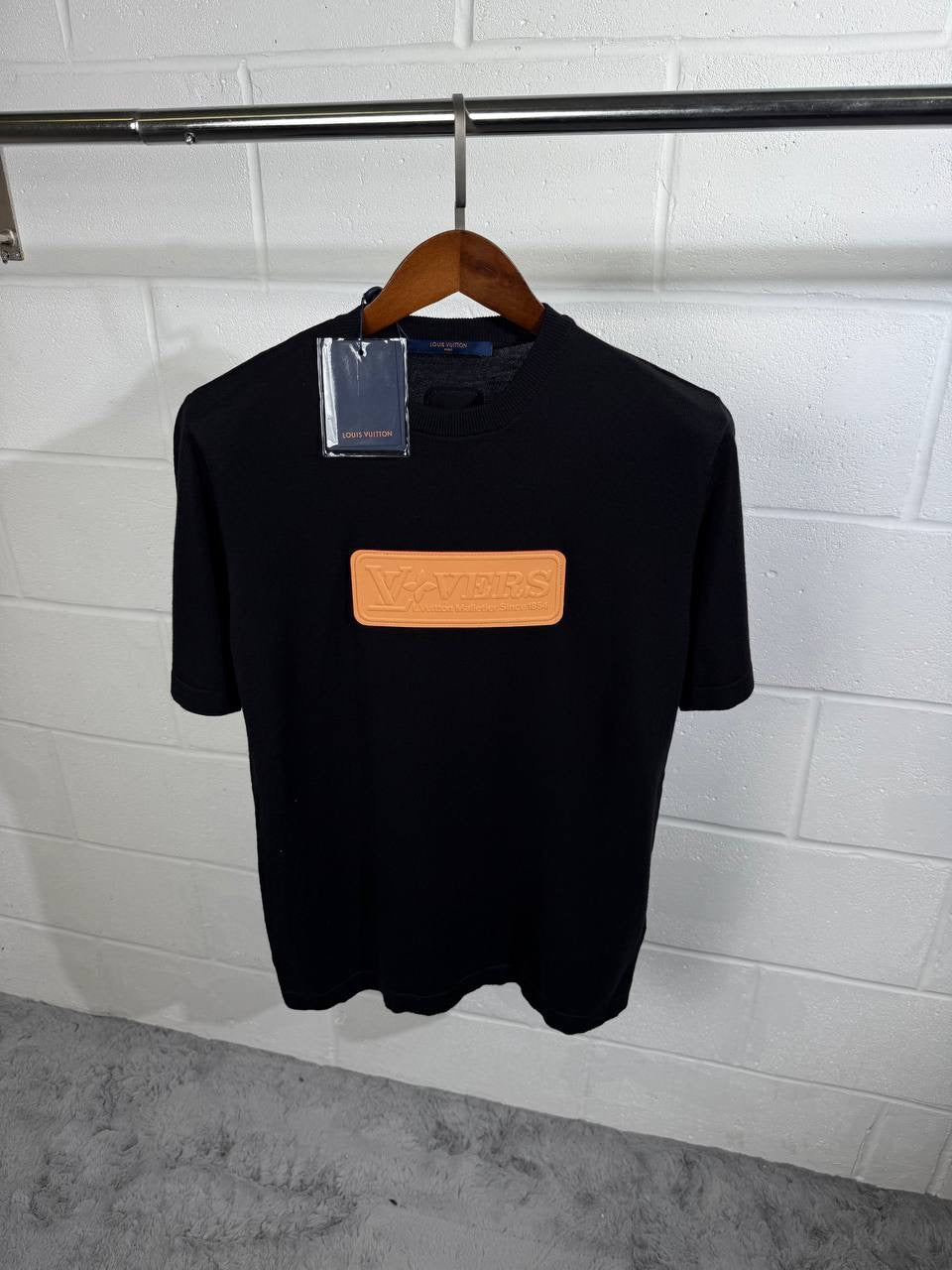 LVE KNITTED TEE