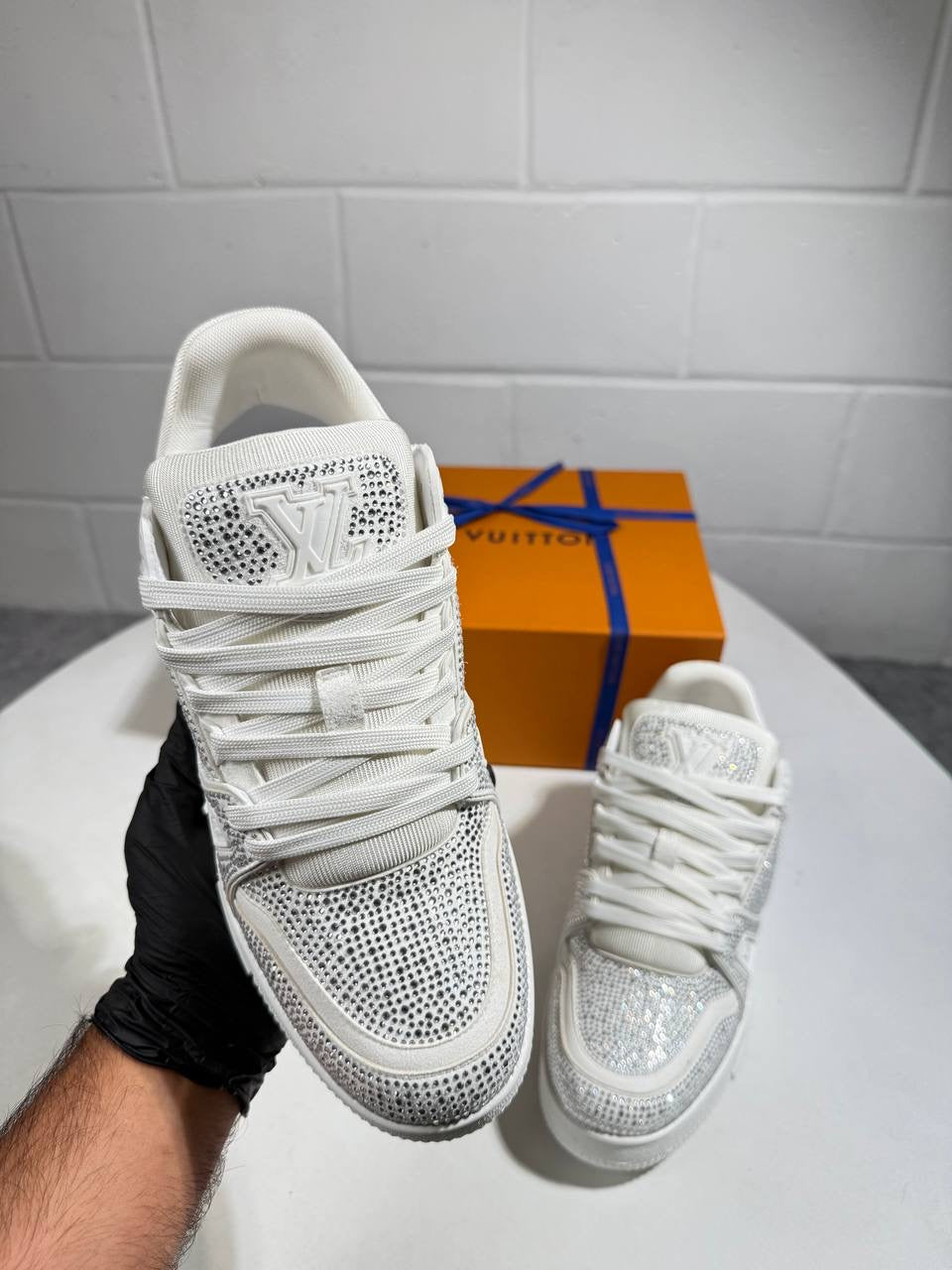 LVE LUXURY WHITE TRAINER