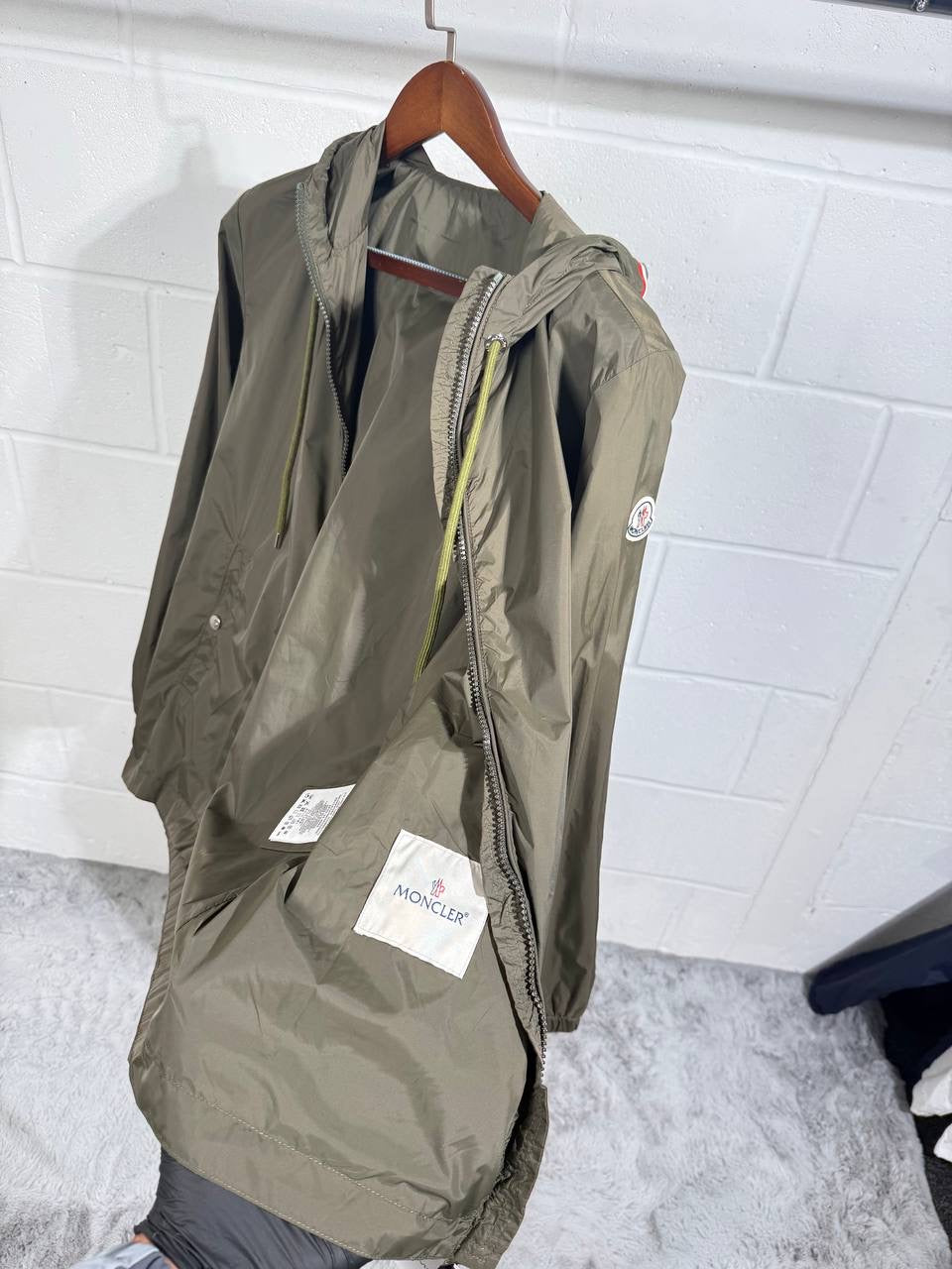 MNCLR WINDBREAKER KHAKI