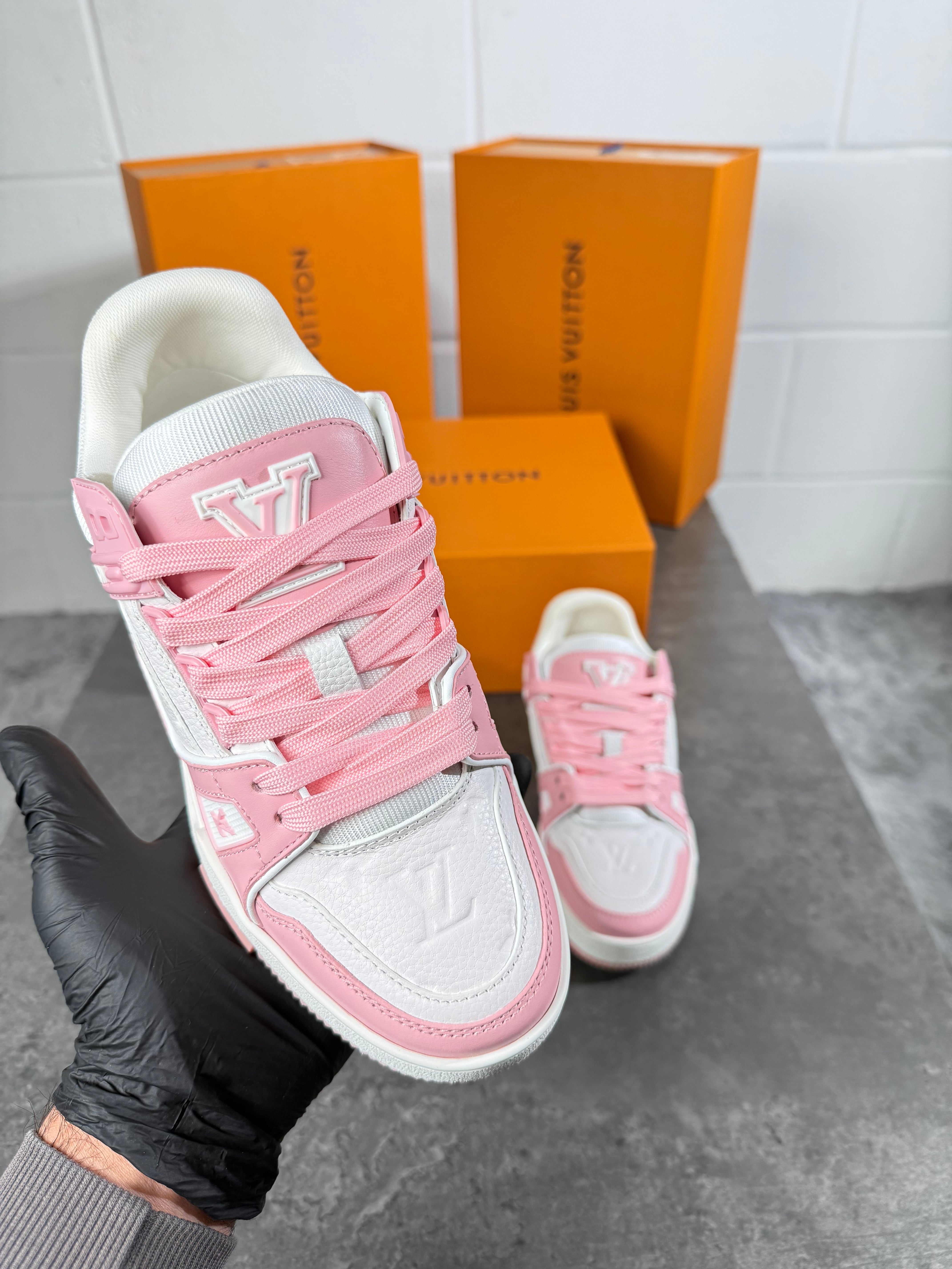 LVE pink ladies trainers