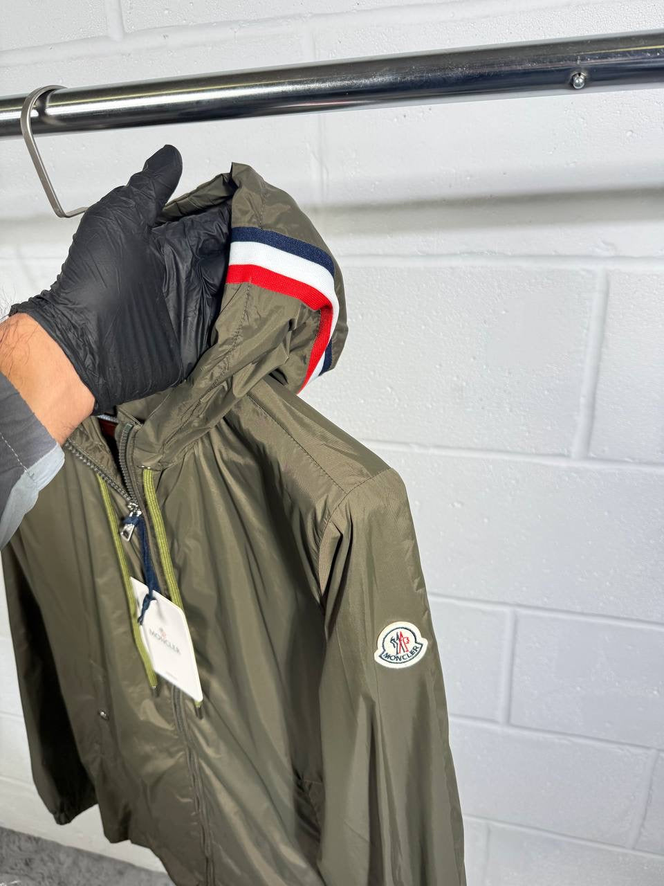 MNCLR WINDBREAKER KHAKI