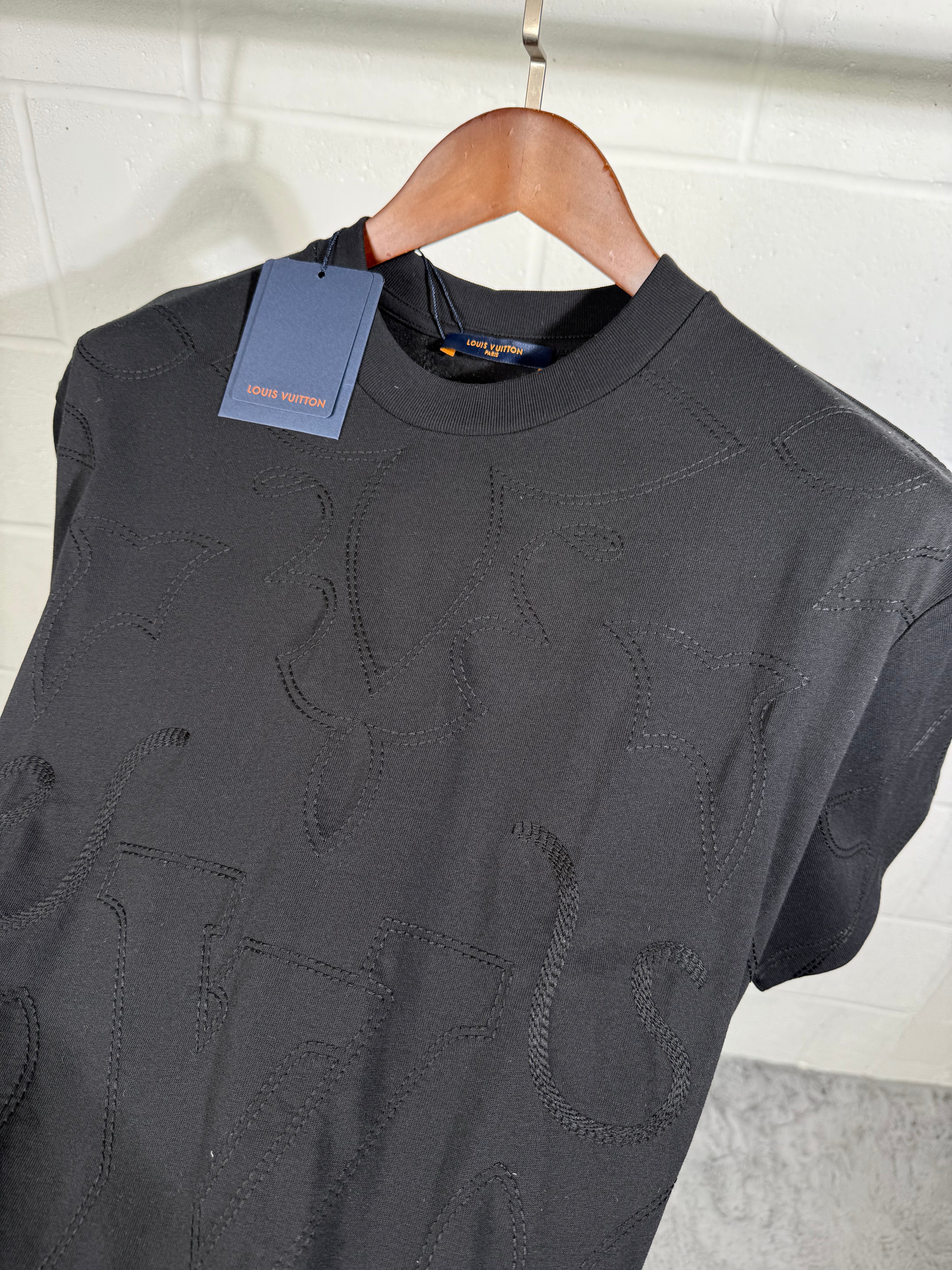 LVE EMBROIDERED TEE BLACK