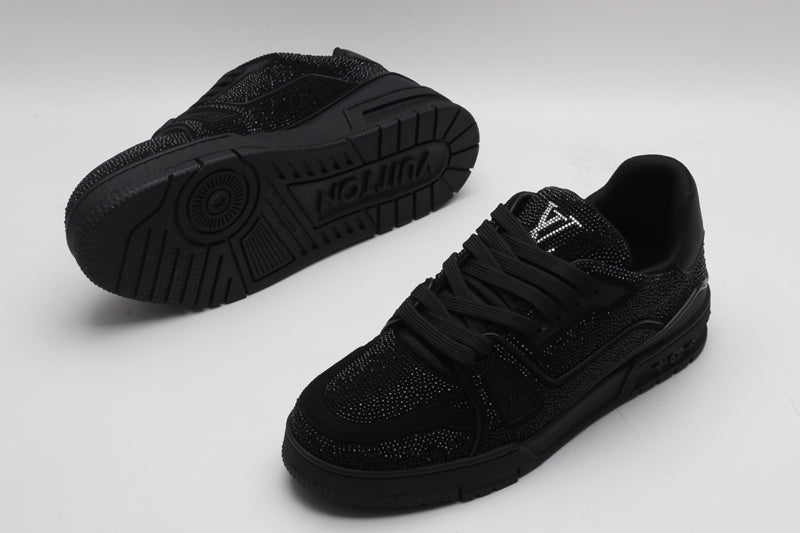 LVE BLACK TRAINERS (pre-order)