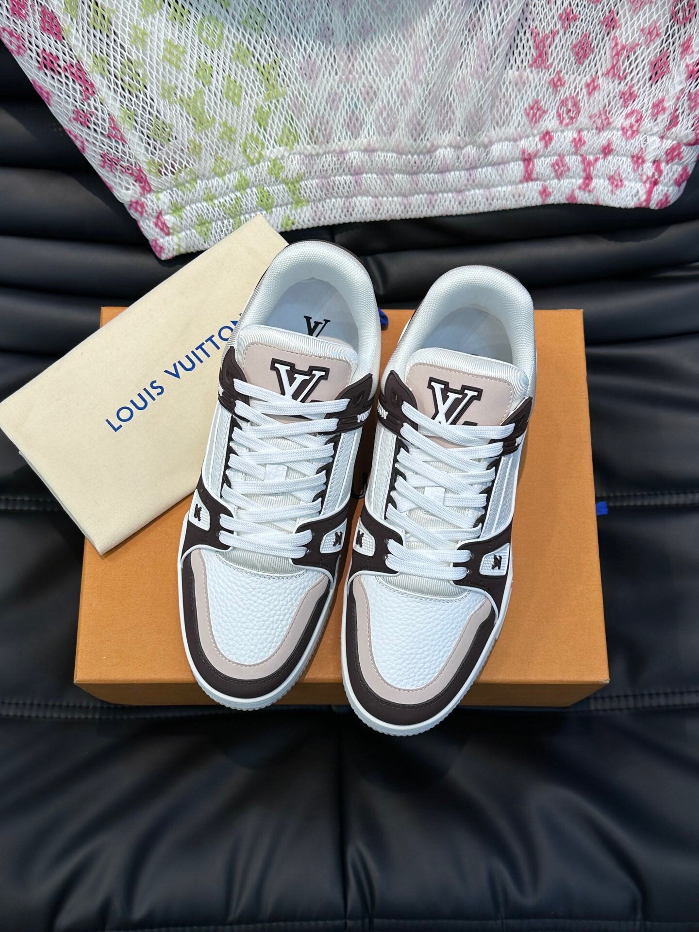 LVE TRAINERS MIX BROWN (pre-order)