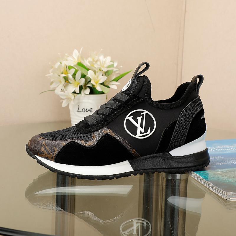 LVE TRAINERS (pre-order)
