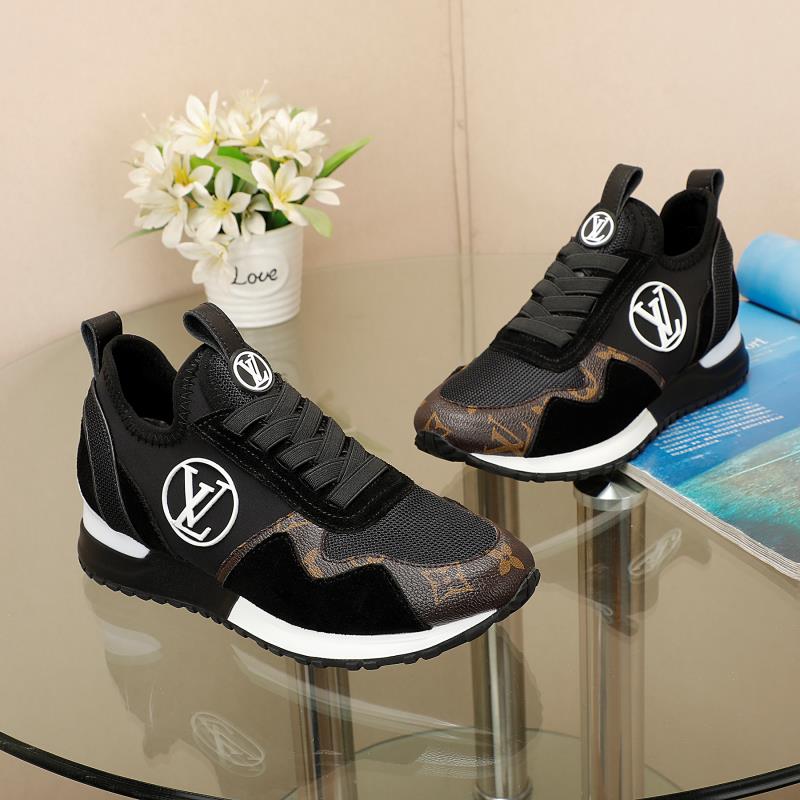 LVE TRAINERS (pre-order)